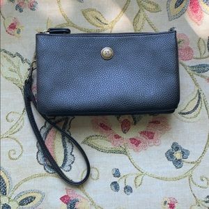 Black wallet/wristlet